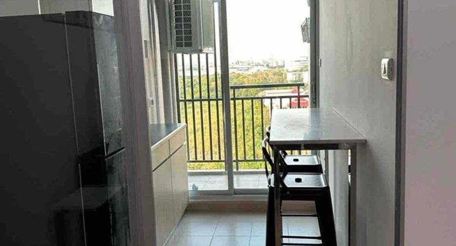 À vendre 1 chambre condo à Huai Khwang, Bangkok