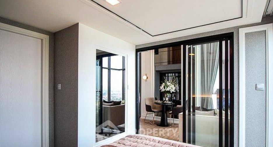 For sale 1 bed condo in Khlong Toei, Bangkok