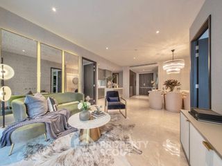 Condo en venta de 2 habitaciones en Watthana, Bangkok