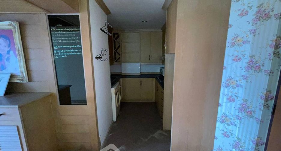 For sale 2 ベッドルーム condo in Khlong Toei, Bangkok