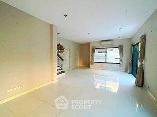 For sale 3 bedrooms house in Khlong Sam Wa, Bangkok