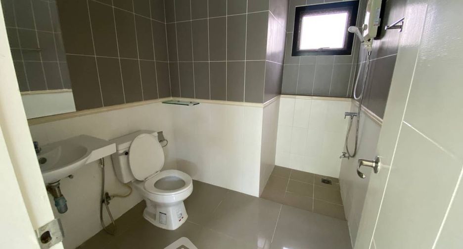 Продажа 3 спальни дом в Кхлонг Сам Ща, Бангкок