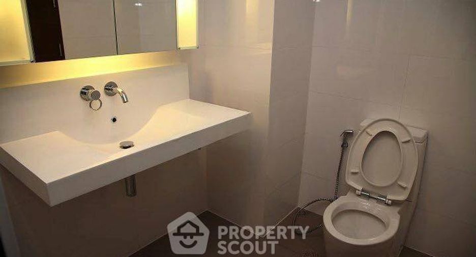 For rent 1 bed condo in Huai Khwang, Bangkok
