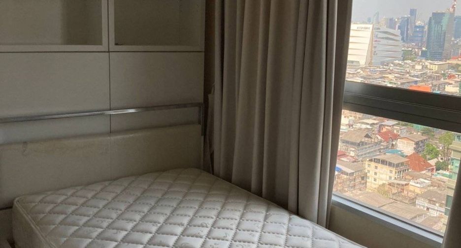 For rent 2 bedrooms condo in Sathon, Bangkok