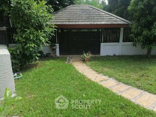 Casa en alquiler y en venta de 3 habitaciones en Bang Lamung, Chonburi