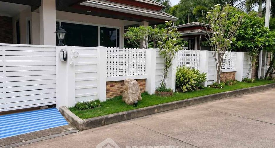 Casa en alquiler y en venta de 3 habitaciones en Huay Yai, Pattaya
