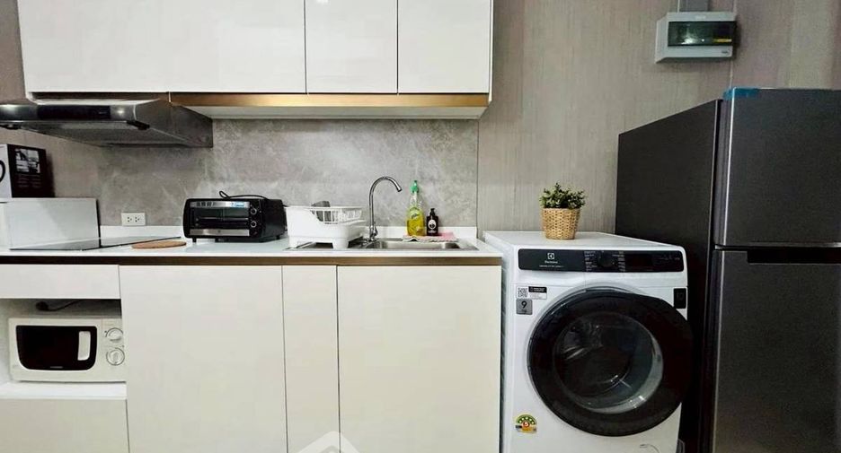 Wohnung zur Miete mit 1 Zimmer in Khlong Toei, Bangkok