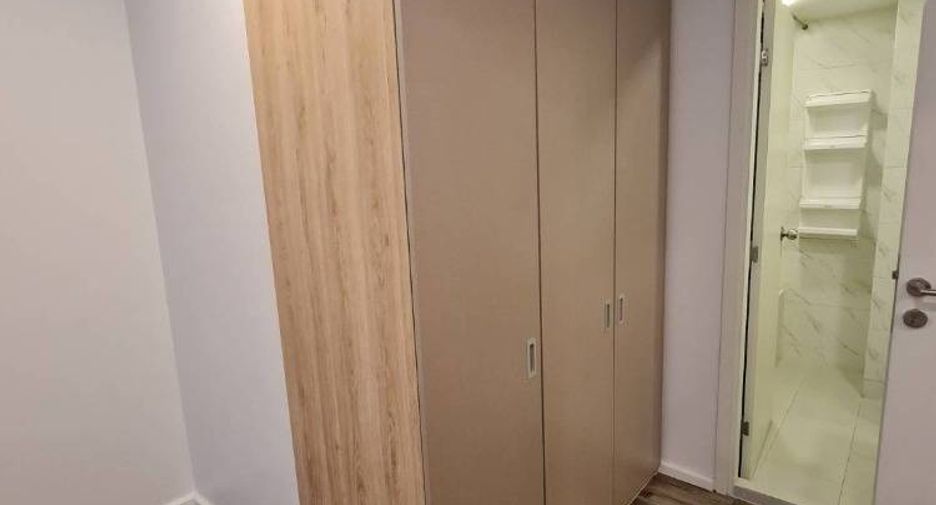 For sale 2 bedrooms condo in Wang Thonglang, Bangkok