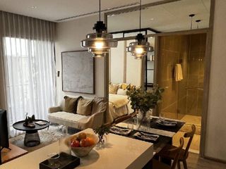 Condo en venta de 2 habitaciones en Huai Khwang, Bangkok
