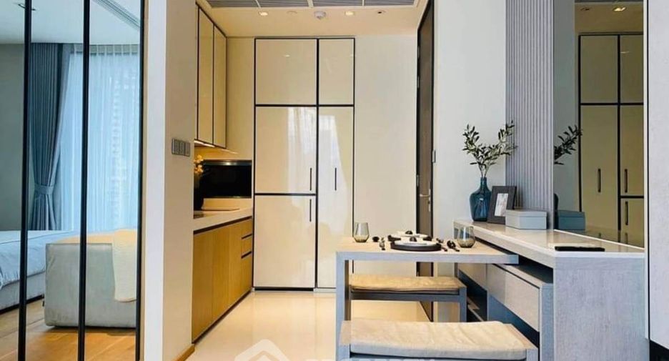 À vendre 1 chambre condo à Khlong Toei, Bangkok