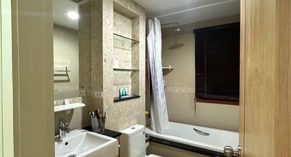 Condo en venta de 2 habitaciones en Khlong Toei, Bangkok