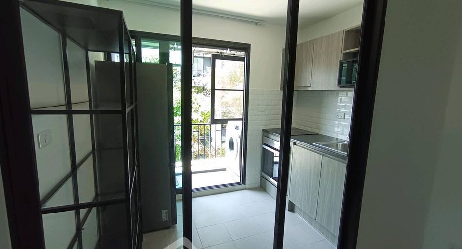 À vendre 2 chambres condo à Bang Na, Bangkok