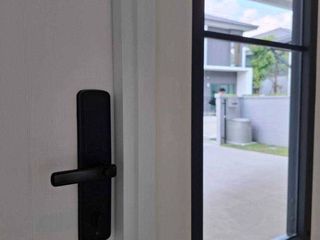 Casa en alquiler y en venta de 4 habitaciones en Khan Na Yao, Bangkok