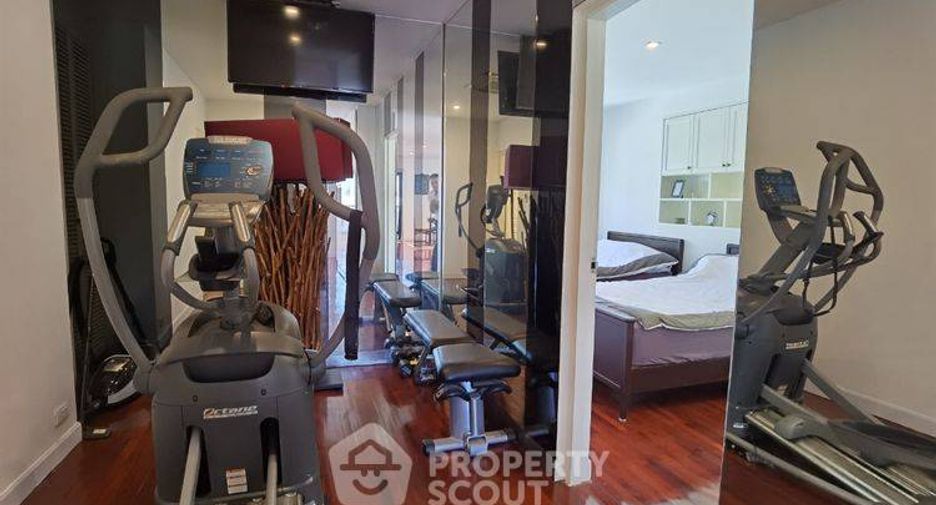 For sale 2 ベッドルーム condo in Pathum Wan, Bangkok