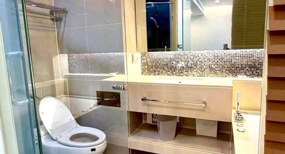 For rent 1 bed condo in Watthana, Bangkok