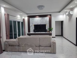 For sale 4 bedrooms villa in Bang Lamung, Chonburi