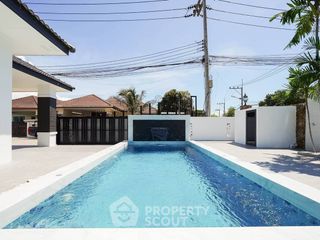 Casa en venta de 3 habitaciones en Bang Lamung, Chonburi