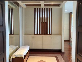 Condo en venta de 4 habitaciones en Yan Nawa, Bangkok