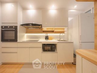 Condo en venta de 2 habitaciones en Yan Nawa, Bangkok