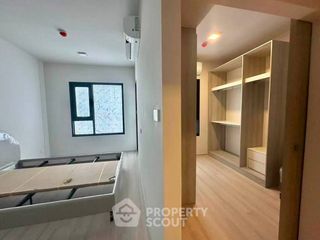Condo en venta de 4 habitaciones en Huai Khwang, Bangkok