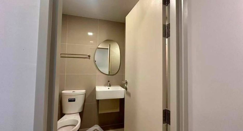 Condo en venta de 4 habitaciones en Huai Khwang, Bangkok