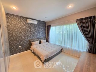 For rent そして for sale 3 ベッドルーム villa in Bang Lamung, Chonburi