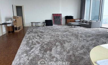 Wohnung zur Miete mit 3 Zimmer in Sathon, Bangkok