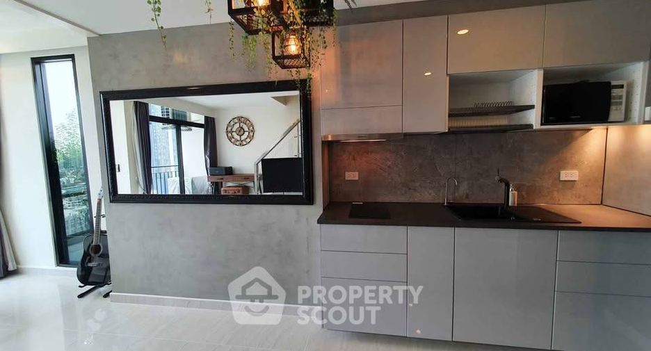 For sale 1 bed condo in Sathon, Bangkok