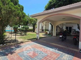 For sale 3 bedrooms villa in Bang Lamung, Chonburi