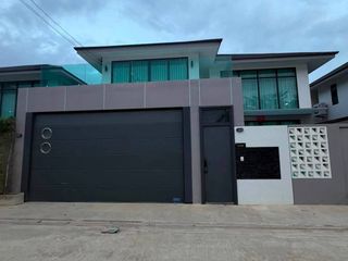 For rent 5 bedrooms villa in Bang Lamung, Chonburi