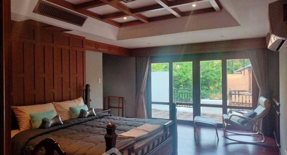 For sale 4 ベッドルーム villa in Jomtien, Pattaya