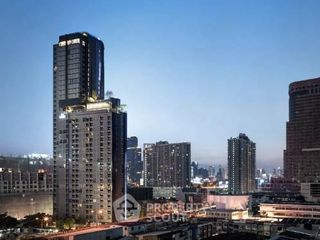 For sale 1 Beds condo in Huai Khwang, Bangkok