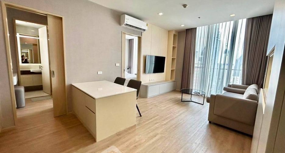 For rent 2 bedrooms condo in Watthana, Bangkok