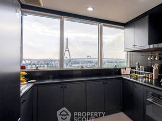 For sale 2 bedrooms condo in Yan Nawa, Bangkok