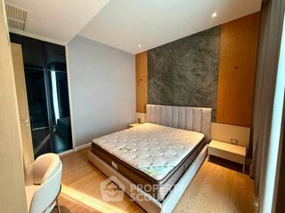 For rent 2 bedrooms condo in Khlong San, Bangkok