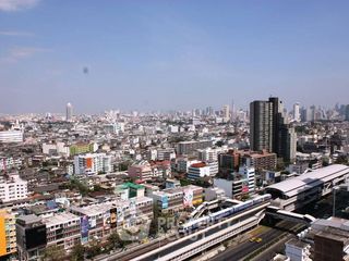 For sale 2 bedrooms condo in Khlong San, Bangkok