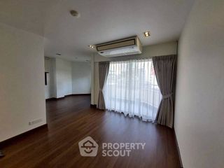 For sale 2 bedrooms condo in Bang Rak, Bangkok