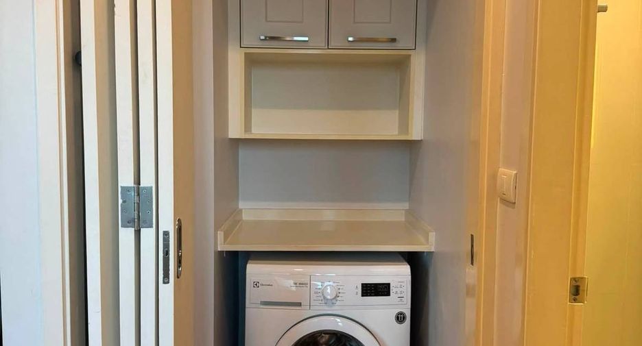 Condo en venta de 1 habitaciones en Phra Khanong, Bangkok