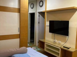 À louer 2 chambres condo à Khlong San, Bangkok