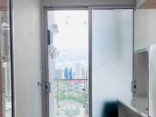 Condo en alquiler de 1 habitaciones en Ratchathewi, Bangkok
