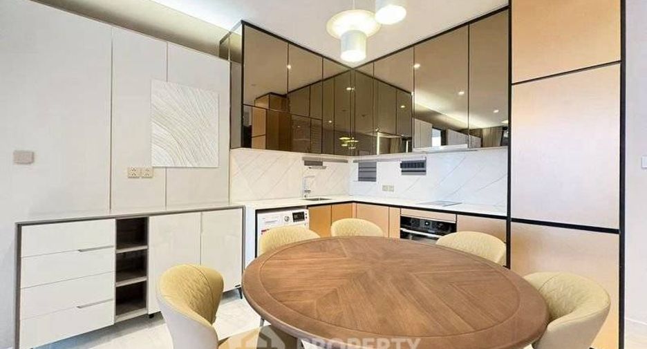For rent 2 bedrooms condo in Sathon, Bangkok