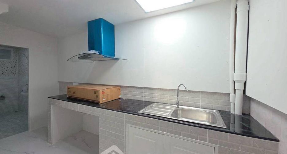 Villa zum Kauf mit 3 Zimmer in Bang Lamung, Chonburi