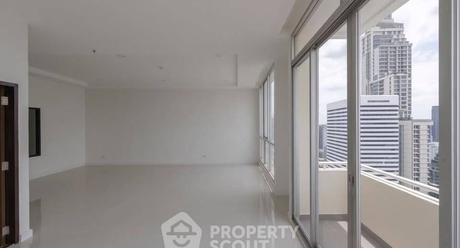 Condo en venta de 3 habitaciones en Watthana, Bangkok