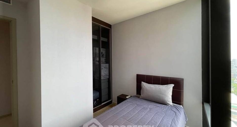 Condo en alquiler de 2 habitaciones en Bang Rak, Bangkok