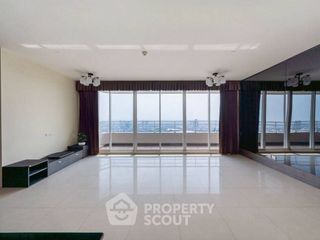 Продажа 3 спальни кондо в Банг Кхо Лаем, Бангкок