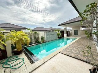 Villa en venta de 3 habitaciones en Bang Lamung, Chonburi
