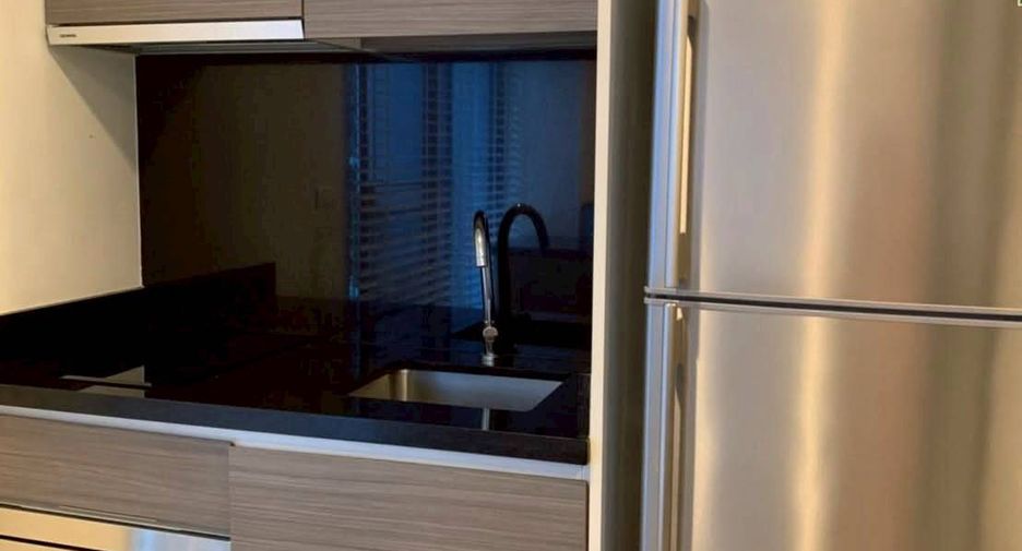 Condo en alquiler de 1 habitaciones en Watthana, Bangkok