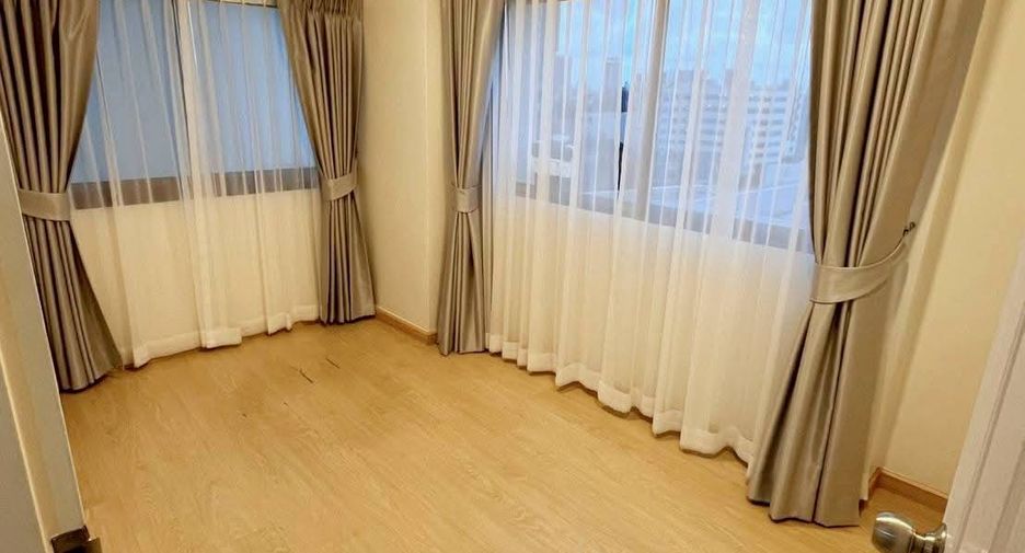 Wohnung zur Miete mit 2 Zimmer in Watthana, Bangkok