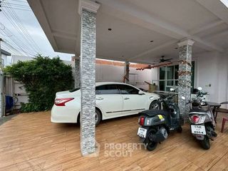 For sale 5 bedrooms house in Bang Lamung, Chonburi