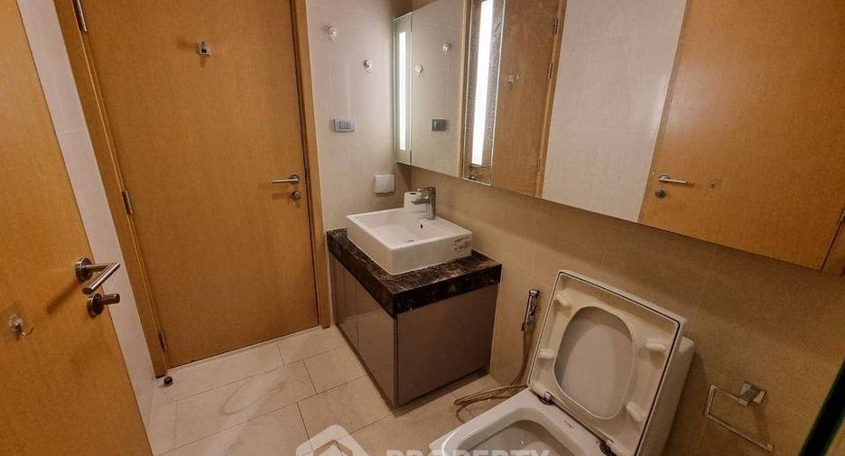 À vendre 1 chambre condo à Khlong Toei, Bangkok